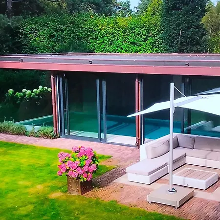 Exclusieve Met Luxe Faciliteiten Ferienhaus Aerdenhout